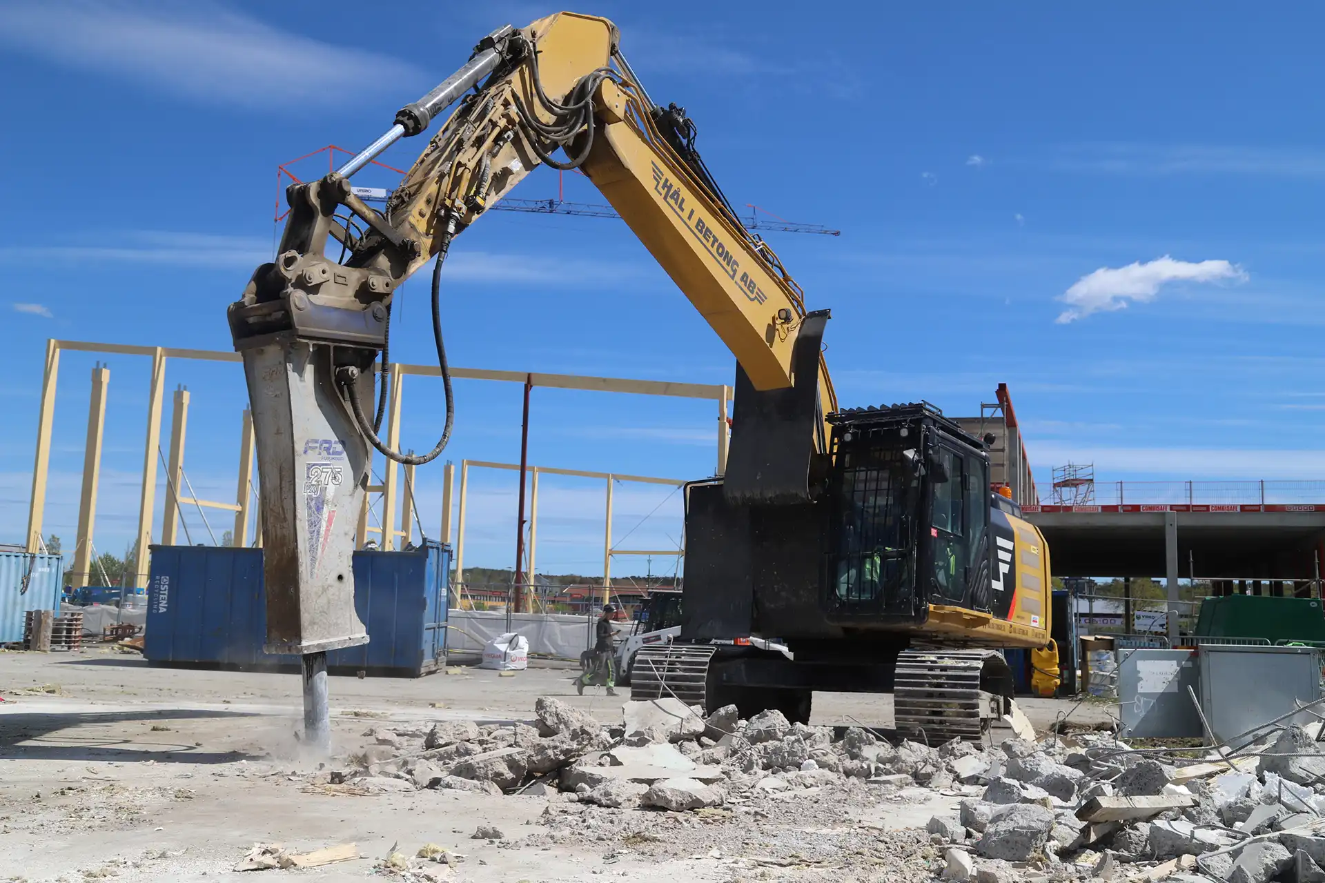 Maskinpark som utför rivnings- sanerings- och betonghåltagning.